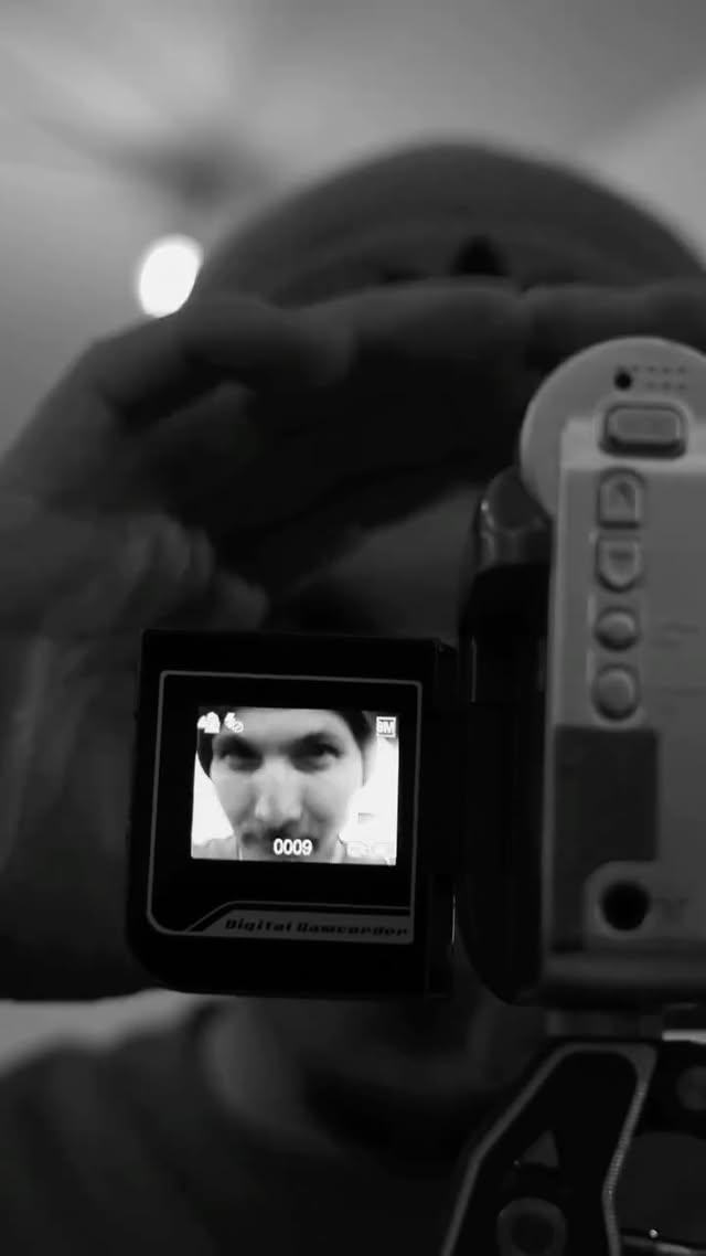 Filming on the camcorder